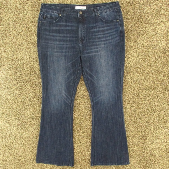 Kancan Jeans Women's 3XL Dark Wash Celestine Mid Rise Flare‎ Stretch Denim - Picture 1 of 6